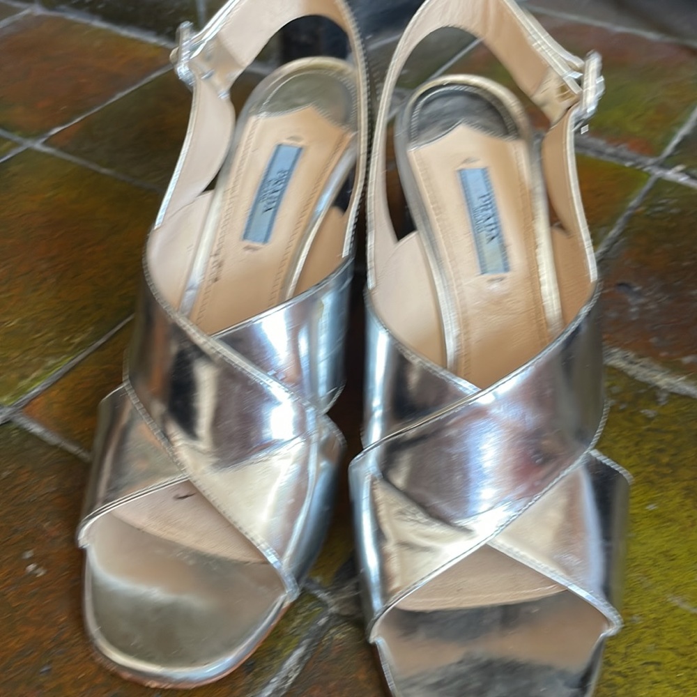 Vintage Prada sling back pump - Picture 2 of 4